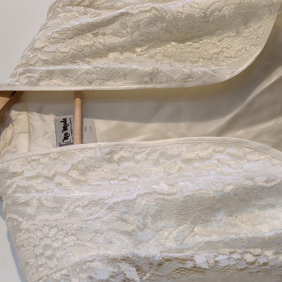 VINTAGE NU MODE cream lace dress - size small - Picture 11 of 15